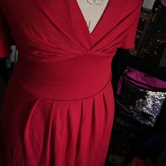 Flutter-sleeve red hot plus size twist back midi pleated gathered dress/ 3/4 - Picture 9 of 11